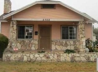 2708 W 74th St, Los Angeles, CA 90043