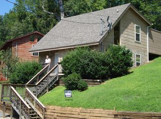 660 Morning Mist Way, Gatlinburg, TN 37738