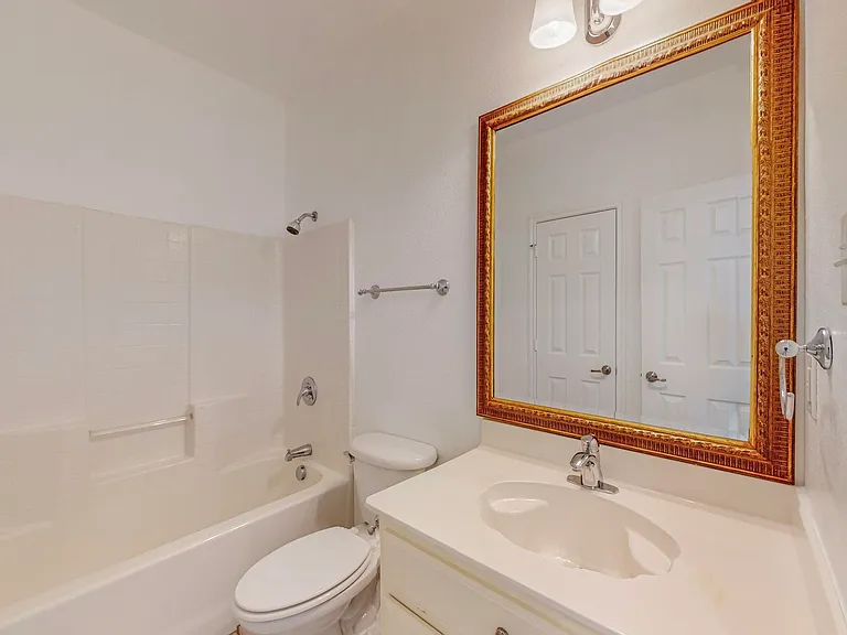 8008 Joshua Tree Ct — Photo 11