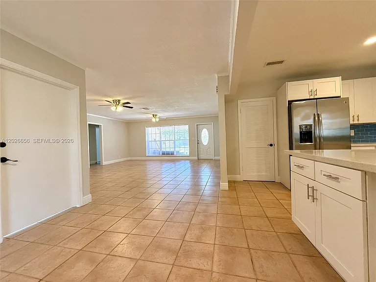 206 SE 3rd Pl — Photo 18