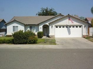 2608 Hicks St, Selma, CA 93662