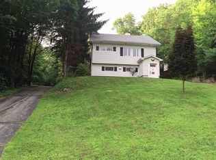 93 Shoddy Hollow Rd, Otisville, NY 10963