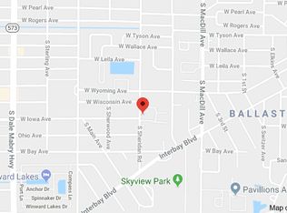 3219 Oak Green Way, Tampa, FL 33611