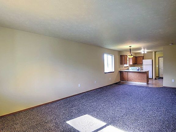 2nd image of 1918 W Shannon Ave