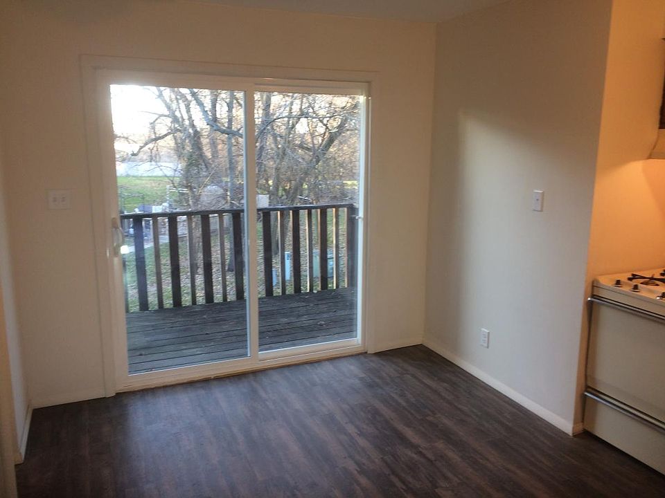 kitchen / deck