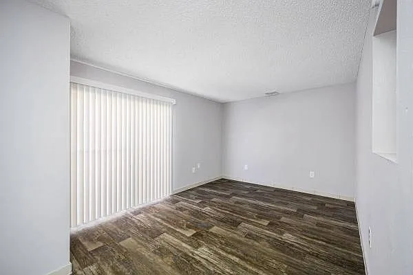 8633 Pioneer Trl — Photo 6