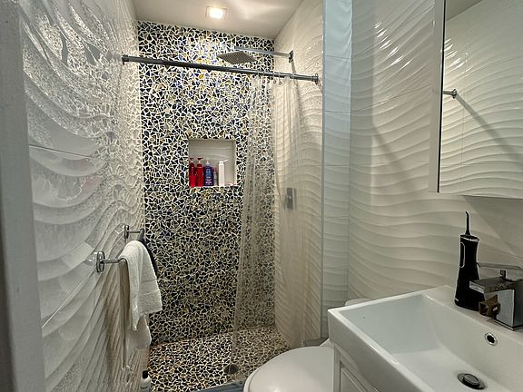 5th image of 189 Avenue A APT 3