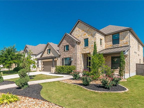 2nd image of 100 Orvieto Ln
