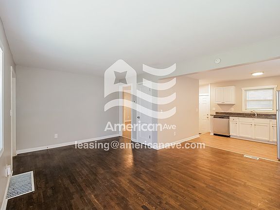 671716_005_wm_-_dining_room_12928679.jpg