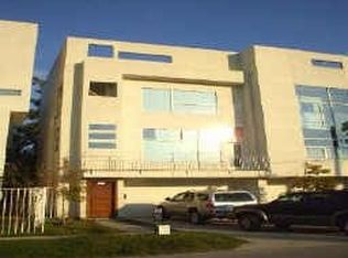 2414 Radcliffe St, Houston, TX 77007