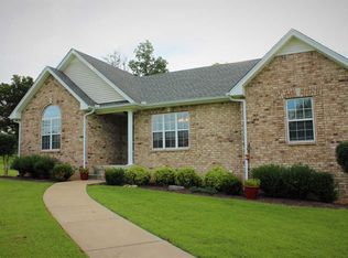 2024 Christy Ln, Greenbrier, TN 37073