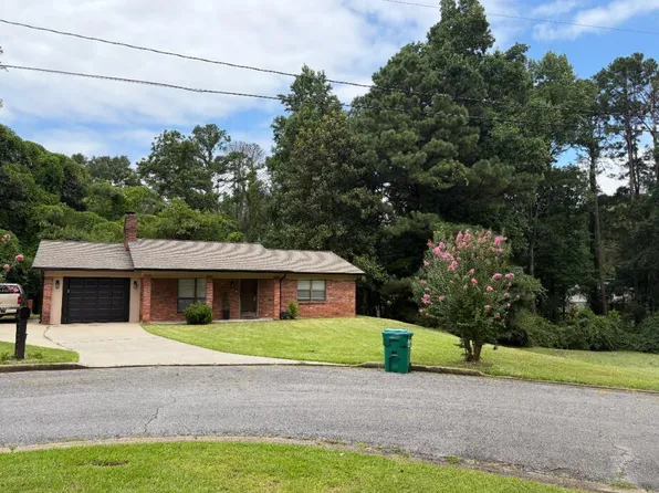 4620 28th St, Meridian, MS 39307