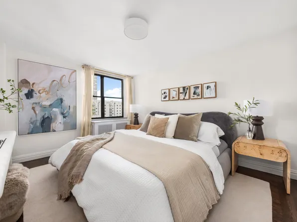 49 East 96th Street image 10 of 14