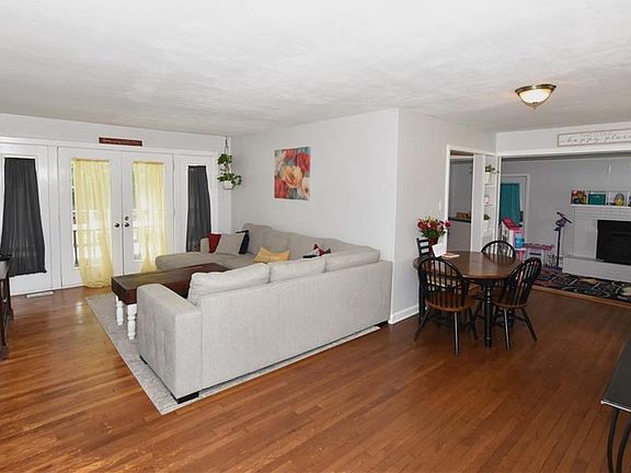 2nd image of 5740 Andrea Dr