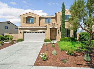 7808 Arosia Dr, Fontana, CA 92336