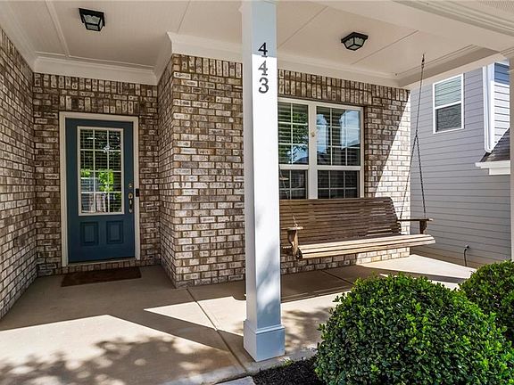 2nd image of 443 Timberleaf Rd