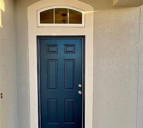 3rd image of 353 Crescent Key Dr