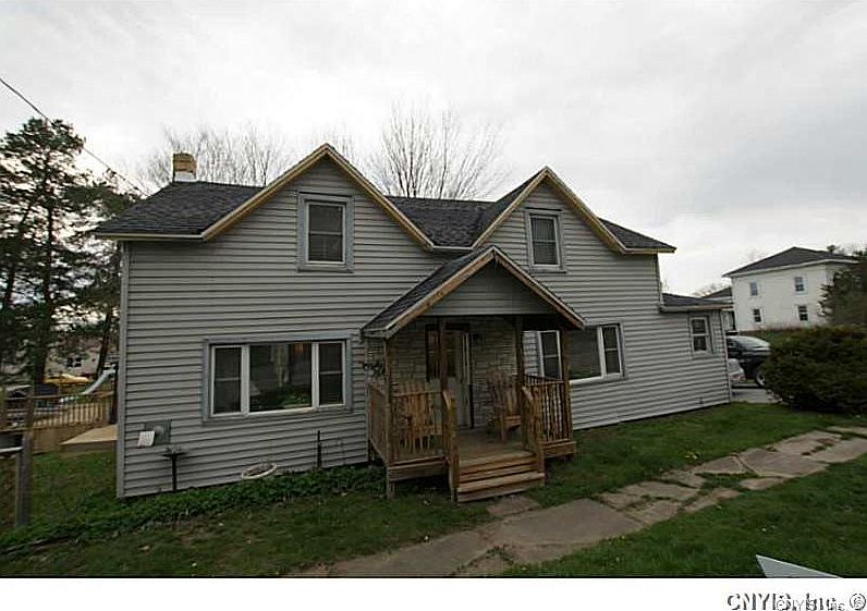 1st image of 137 Main St