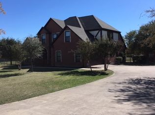 8808 S Water Tower Rd, Fort Worth, TX 76179