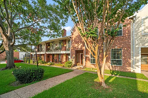 4023 Breakwood Dr Photo 1