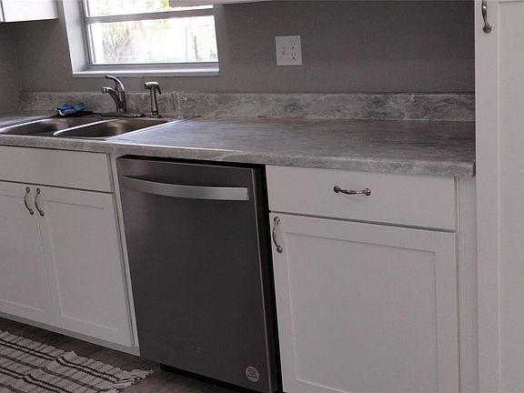 4th image of 2695 Tomoka Avenue