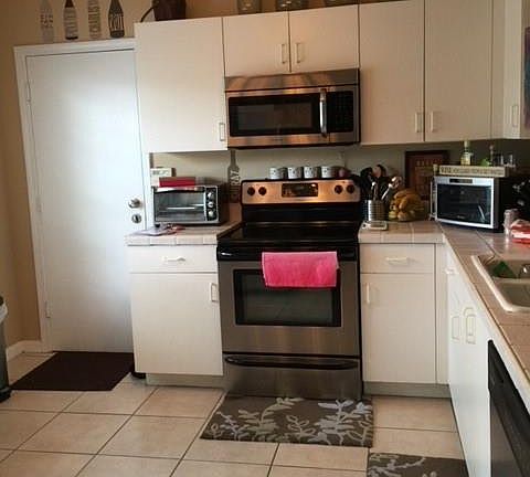 2nd image of 9471 Bradshaw Ln