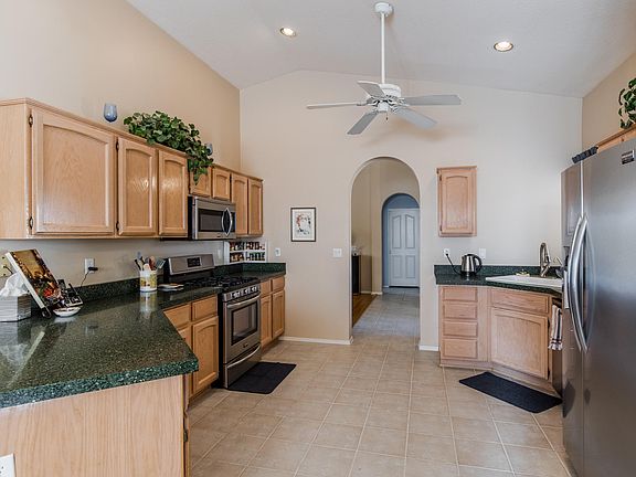 3rd image of 9313 E Coopers Hawk Dr
