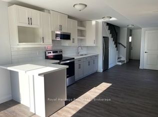 279 Humber Ave #2, Oshawa, ON L1J2T2