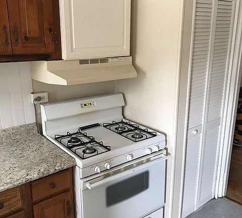 2nd image of 1907 Grayland Ave APT D