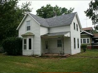 216 N Gaines St, Stuart, IA 50250