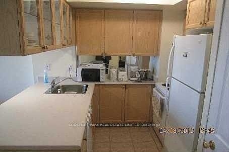 2nd image of 909 Bay St #813