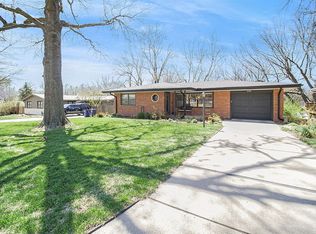 2925 Prairie Rd, Lincoln, NE 68506