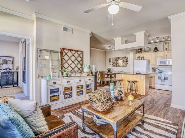 Cypress Lake at Stonebriar | 8404 Warren Pkwy, Frisco, TX