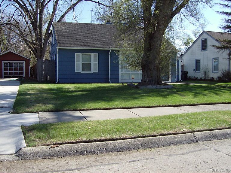 Listing photo 4