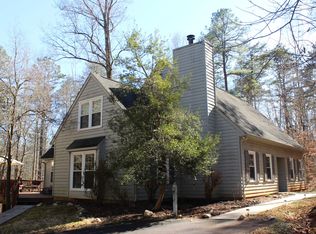 1185 Fox Ridge Dr, Earlysville, VA 22936