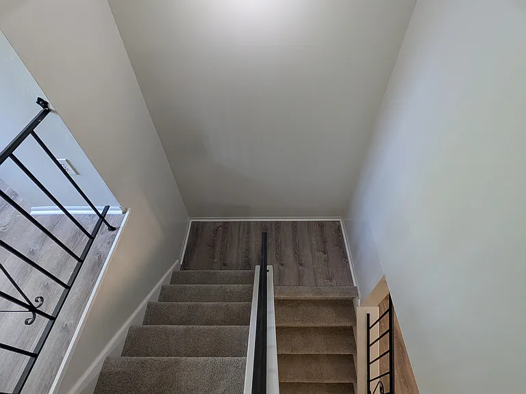 3 Swan Rd — Photo 9