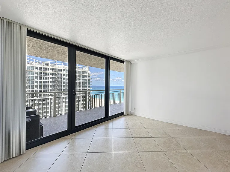 3000 N Ocean Dr #19B — Photo 3