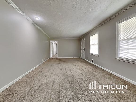 5th image of 2262 Mack Pl