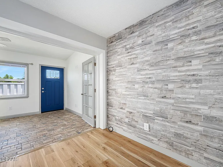 56 Chippingwood Ln — Photo 18