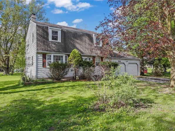 13626 Steiner Rd, Akron, NY 14001