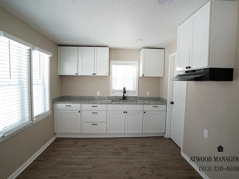 12941 Penrod St — Photo 3