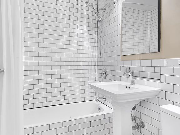 5th image of 345 E 52nd St APT 9G