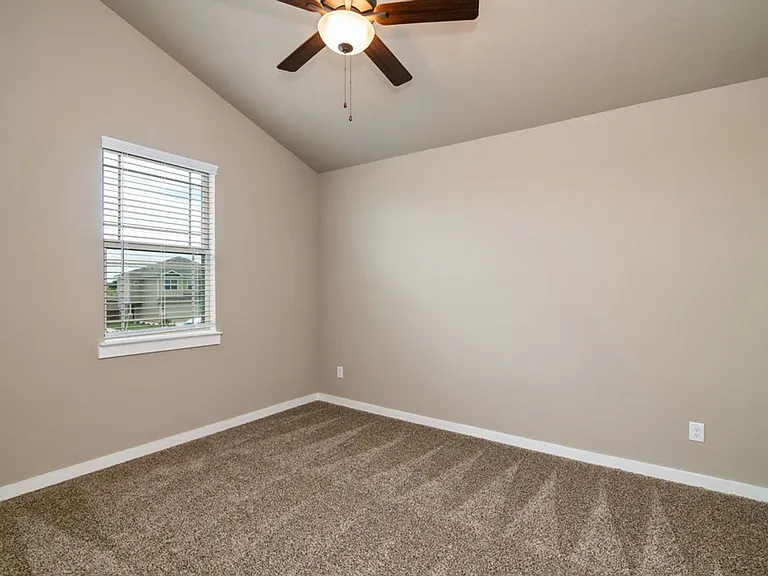 611 Harvest Moon Dr — Photo 12