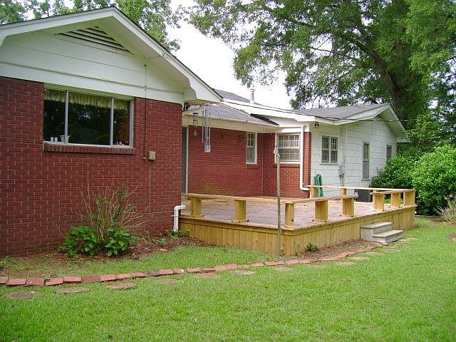 2nd image of 308 Veterans Dr