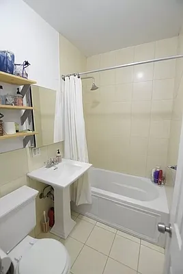 Rented by REAL New York | media 12