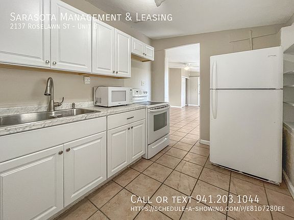 5th image of 2137 Roselawn St Unit B