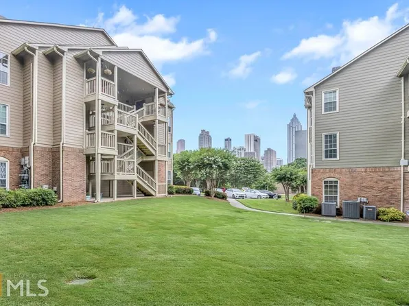 301 McGill Park Ave NE #1043, Atlanta, GA 30312