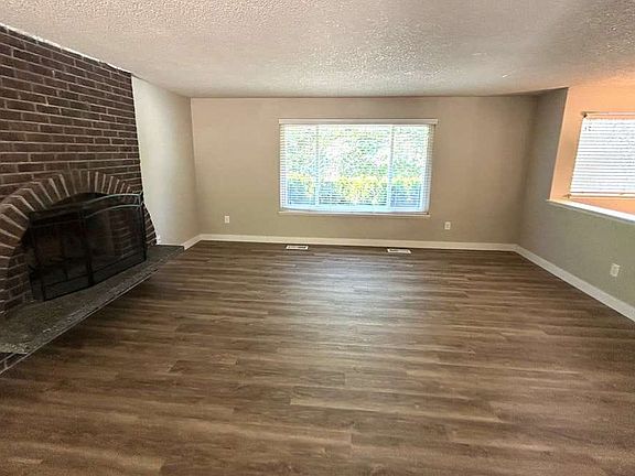 5th image of 17728 159th Ave SE #2