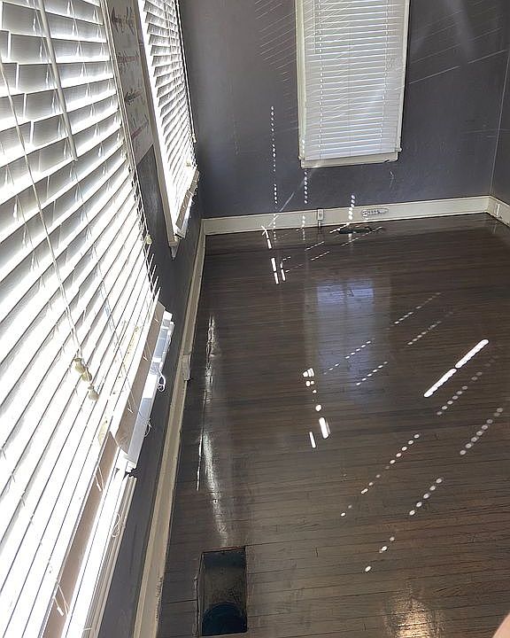 2nd image of 302 N Broad St