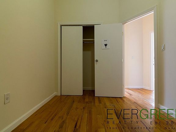 2nd image of 488 Dekalb Ave #3